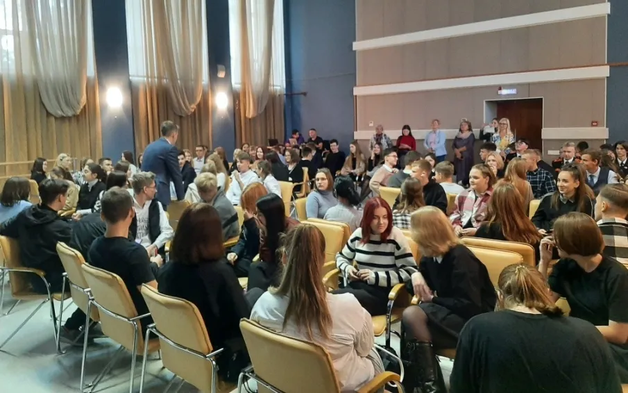 7 сентября прошла дизайн-игра, нацеленная на разработку проекта по благоустройству территории бульвара Нефтепереработчиков