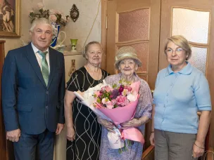 Поздравляем со 102-летием!