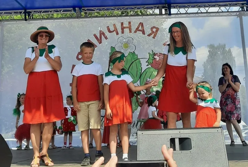 Творческий конкурс «ЗЕМЛЯНИЧКА»