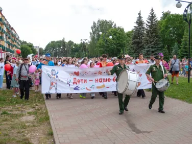 День защиты детей (праздник в Детском парке)