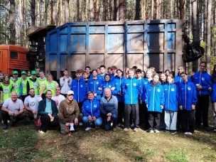 120 кубометров мусора собрали участники экосубботника в борских лесах