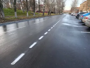 Завершен ремонт проезда между Дворцом культуры нефтехимиков и ЦРБ
