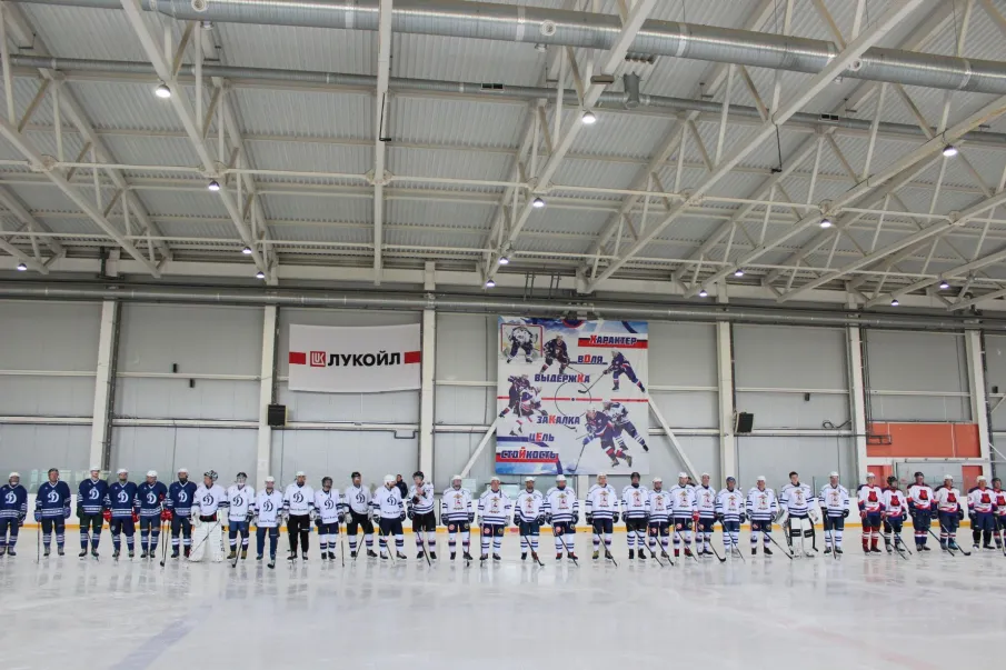 Состоялся турнир по хоккею с шайбой