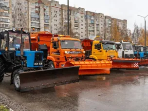 Смотр готовности спецтехники к работе в зимних условиях