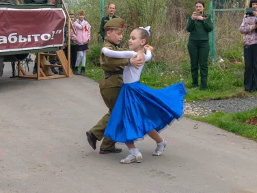 Концерты для ветеранов ВОВ во дворах