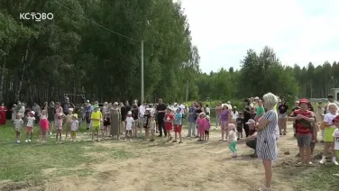 Открытие детской площадки, построенной по программе "Вам решать"